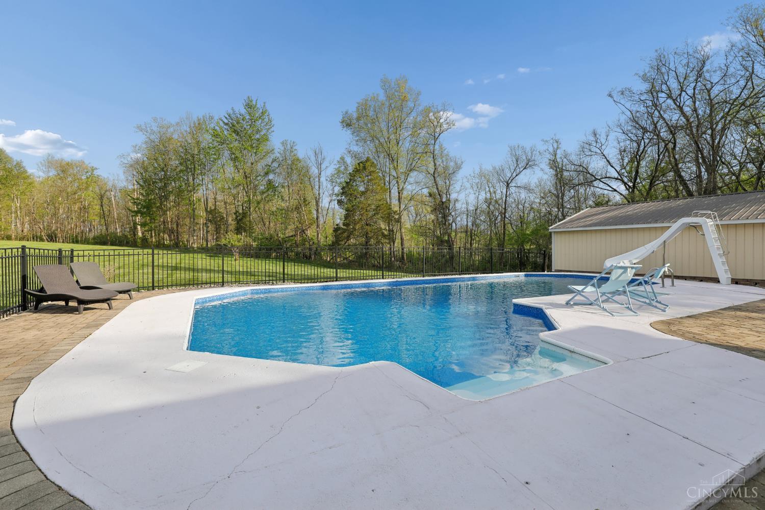 7 Cherokee Trail