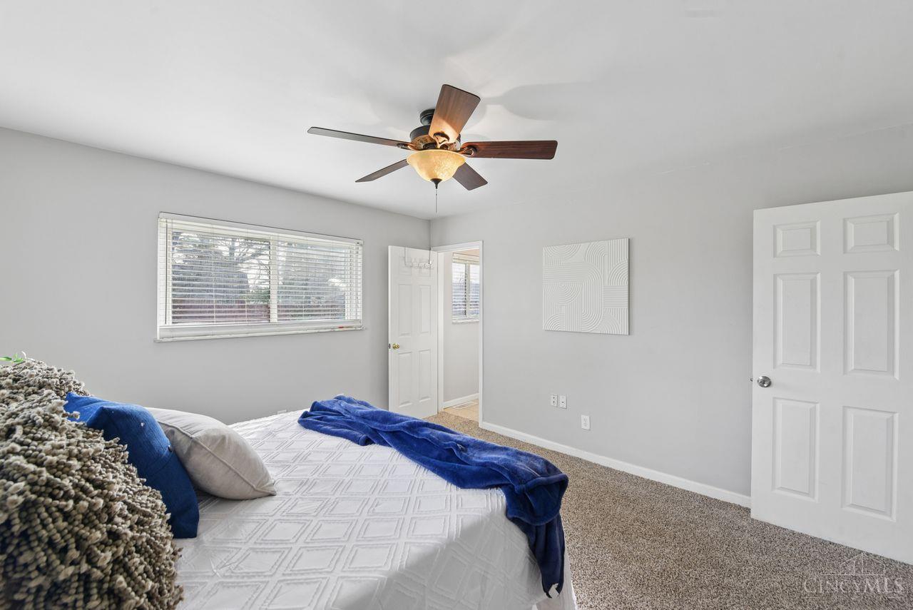 712 Danbury Road