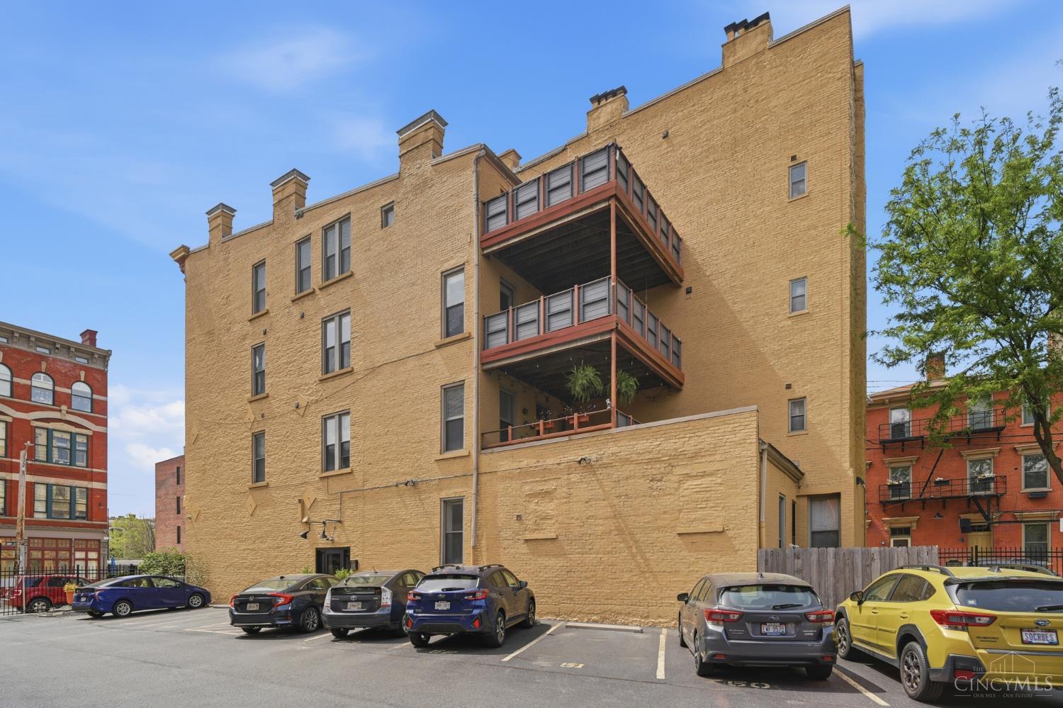 20 W Twelfth Street