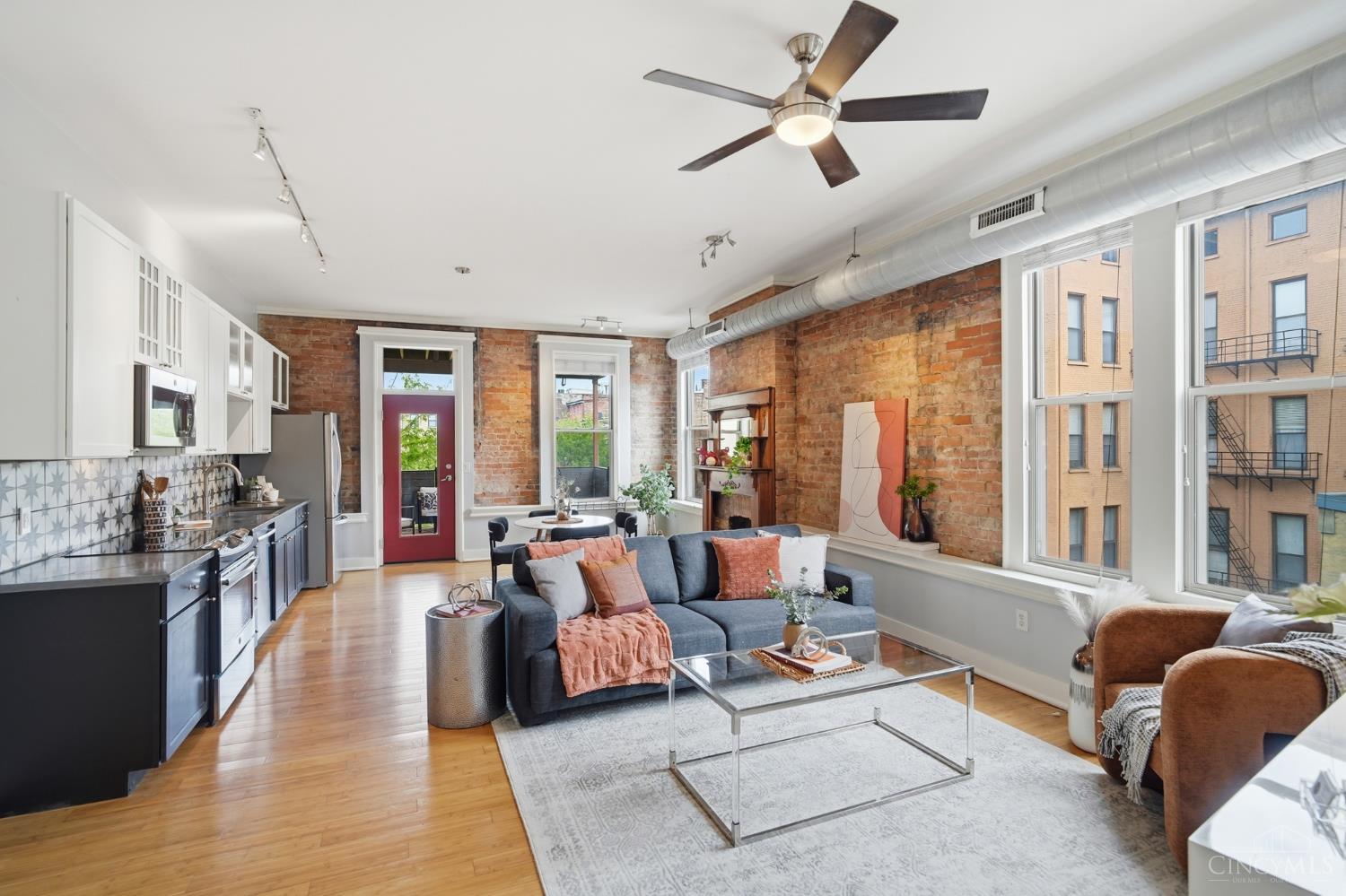 20 W Twelfth Street