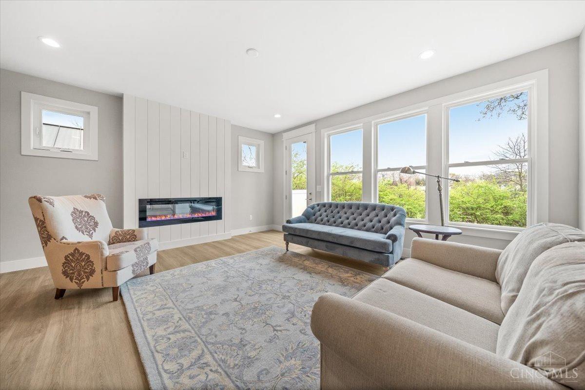 1906 Pogue Avenue A