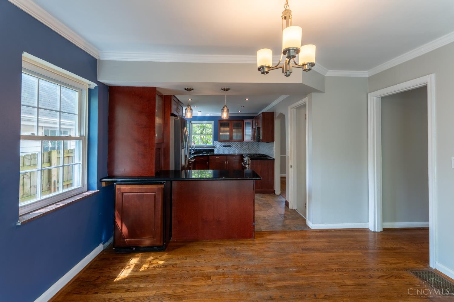 5094 E Eastwood Circle