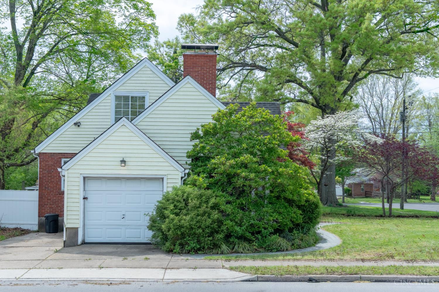 5094 E Eastwood Circle