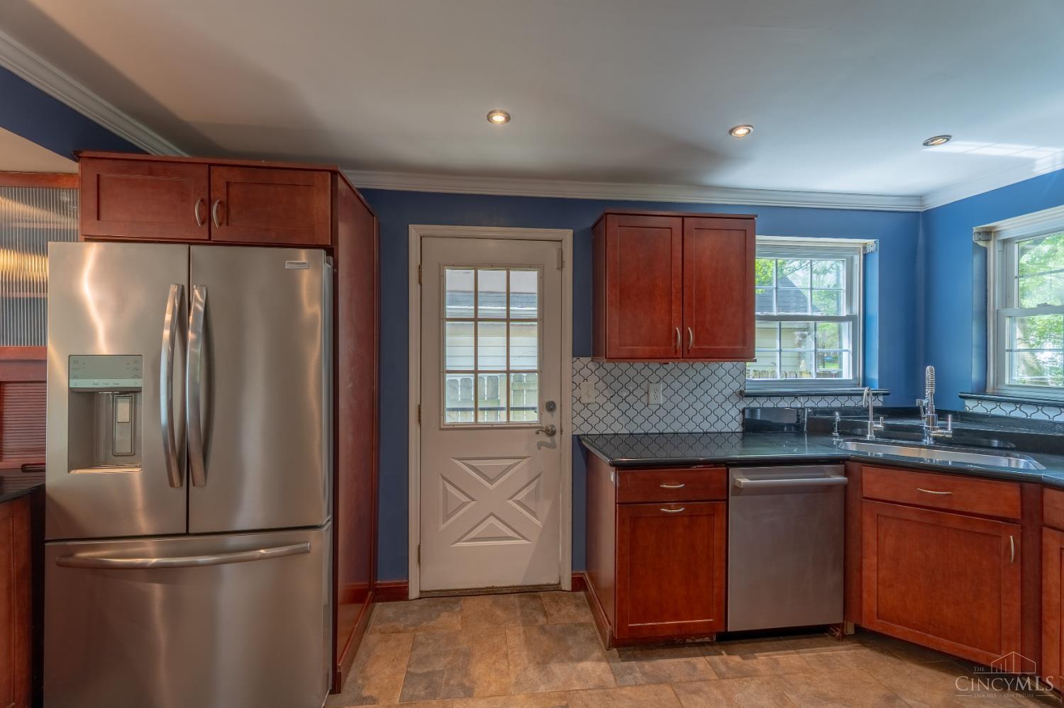 5094 E Eastwood Circle