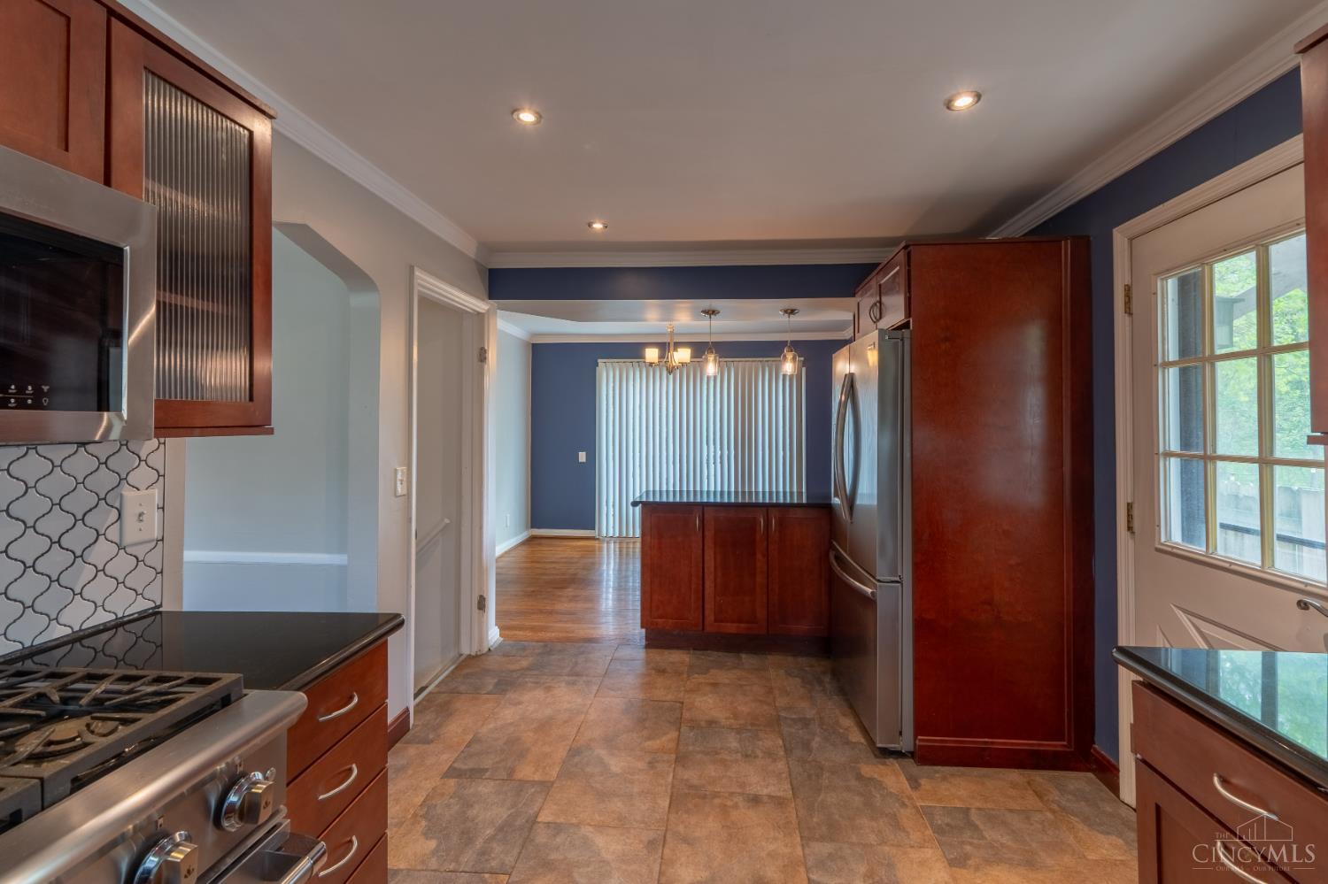 5094 E Eastwood Circle