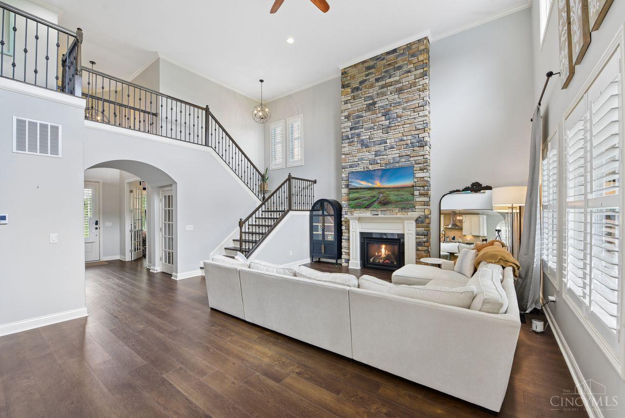 7242 Clawson Court