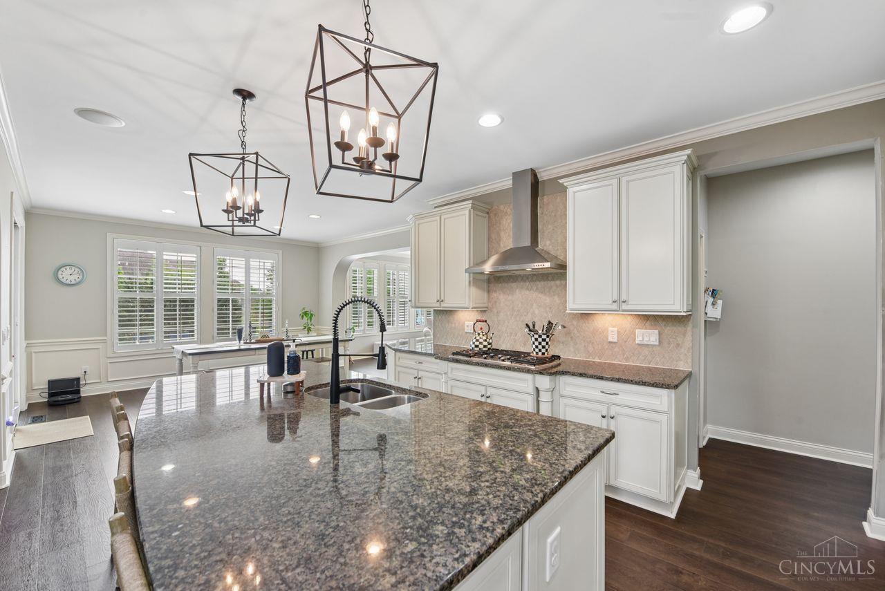 7242 Clawson Court