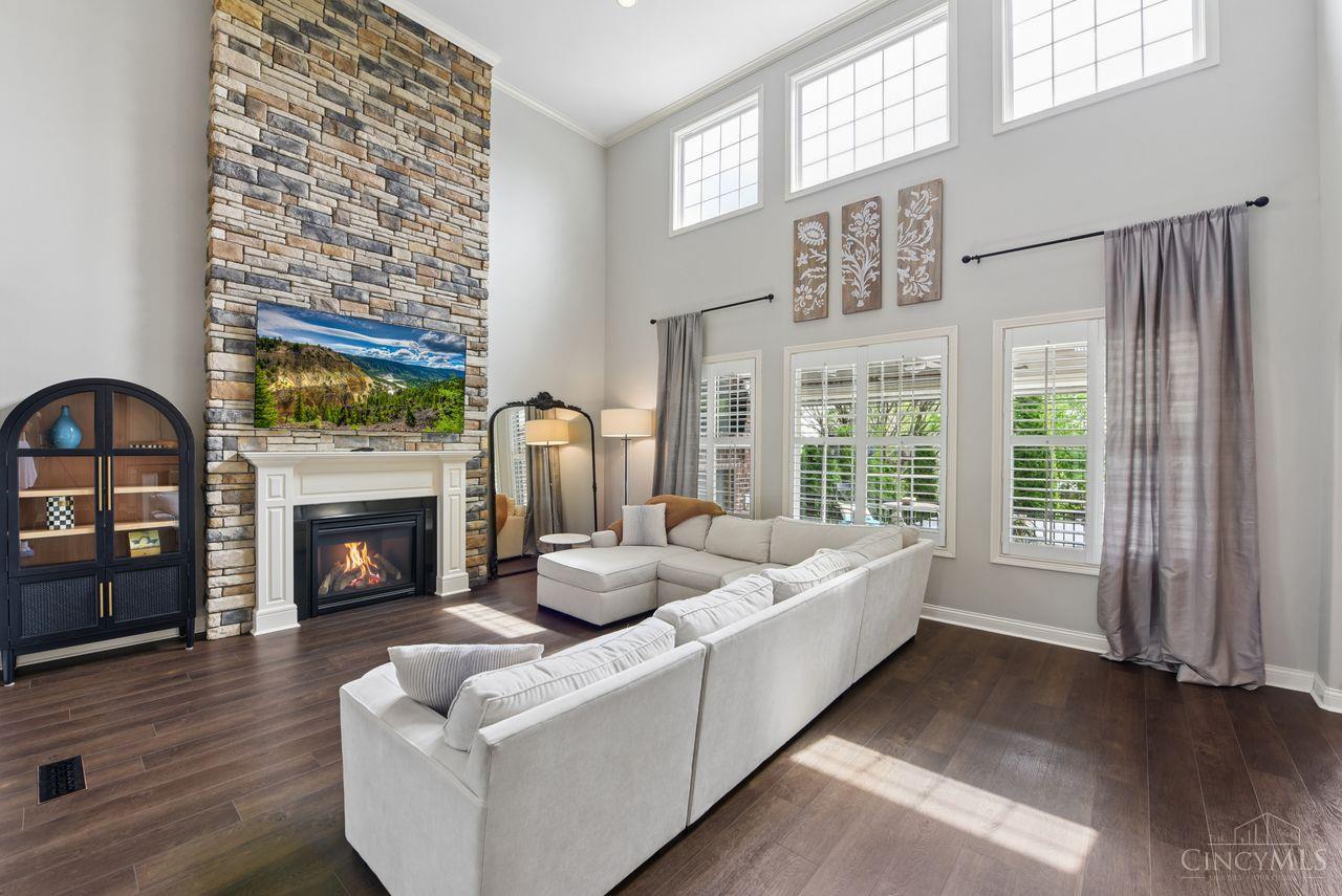 7242 Clawson Court