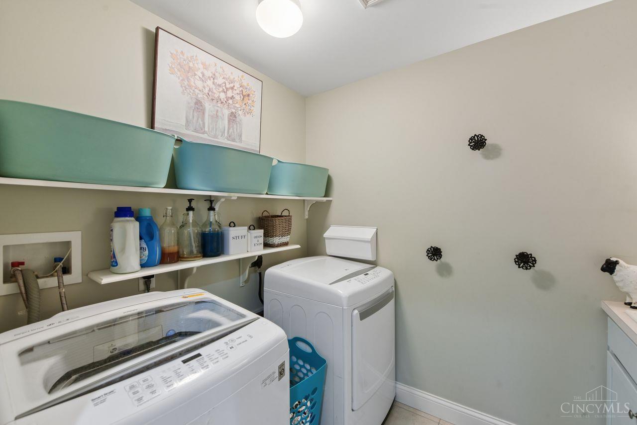 7242 Clawson Court