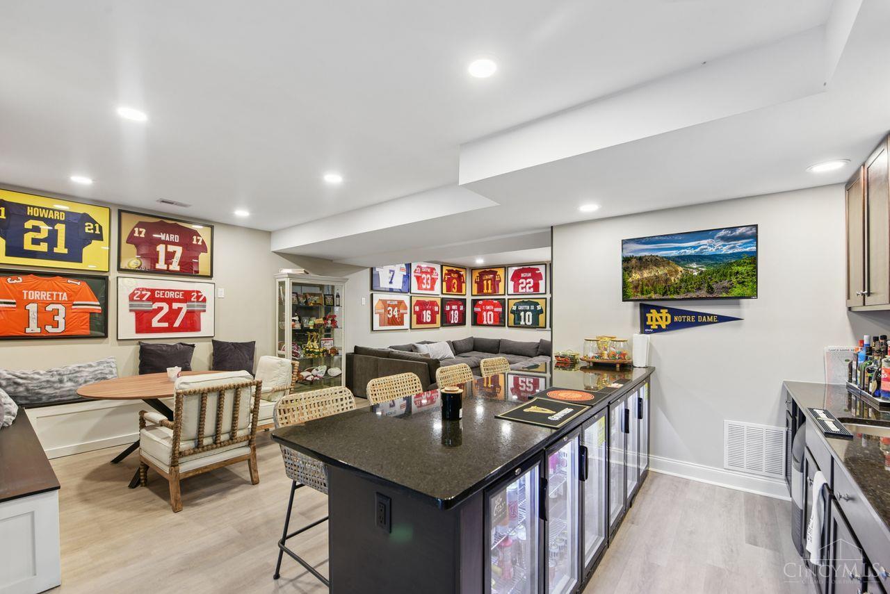 7242 Clawson Court