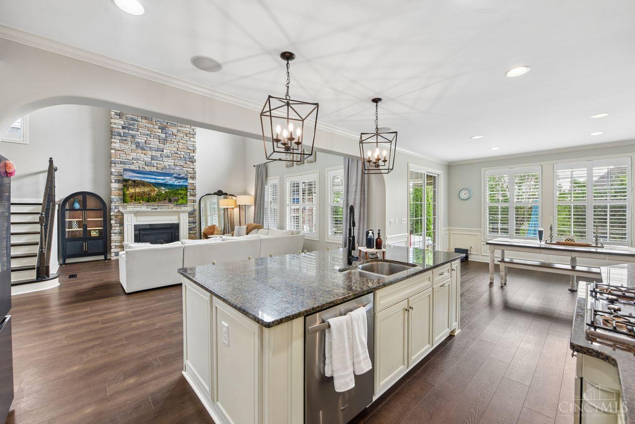 7242 Clawson Court