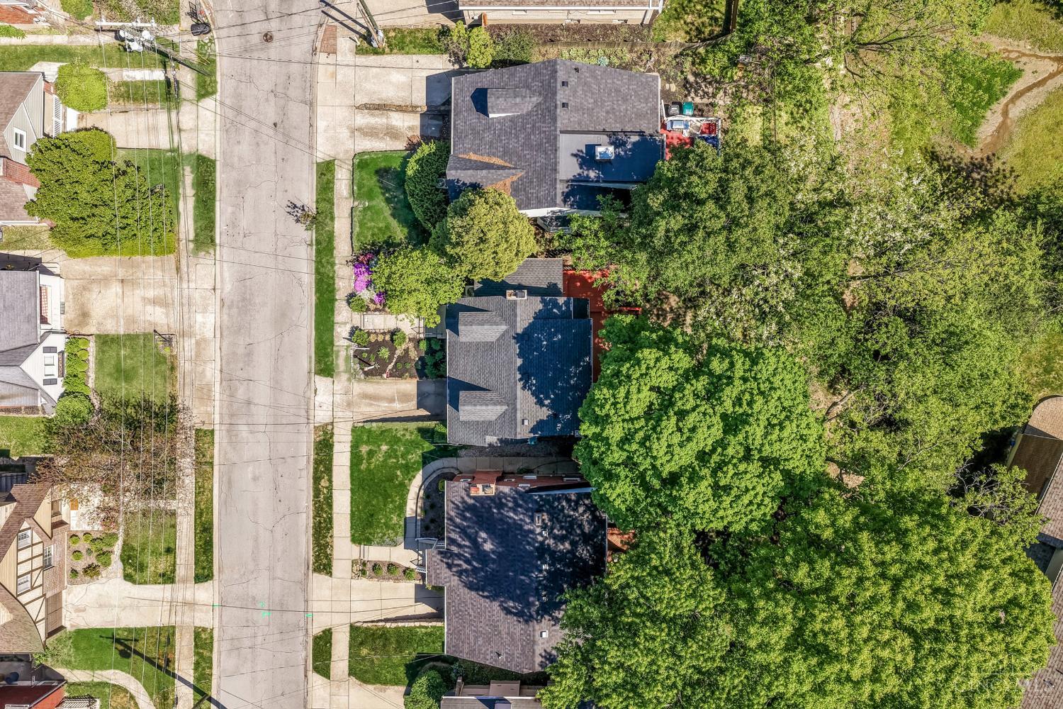 3443 Oakview Place