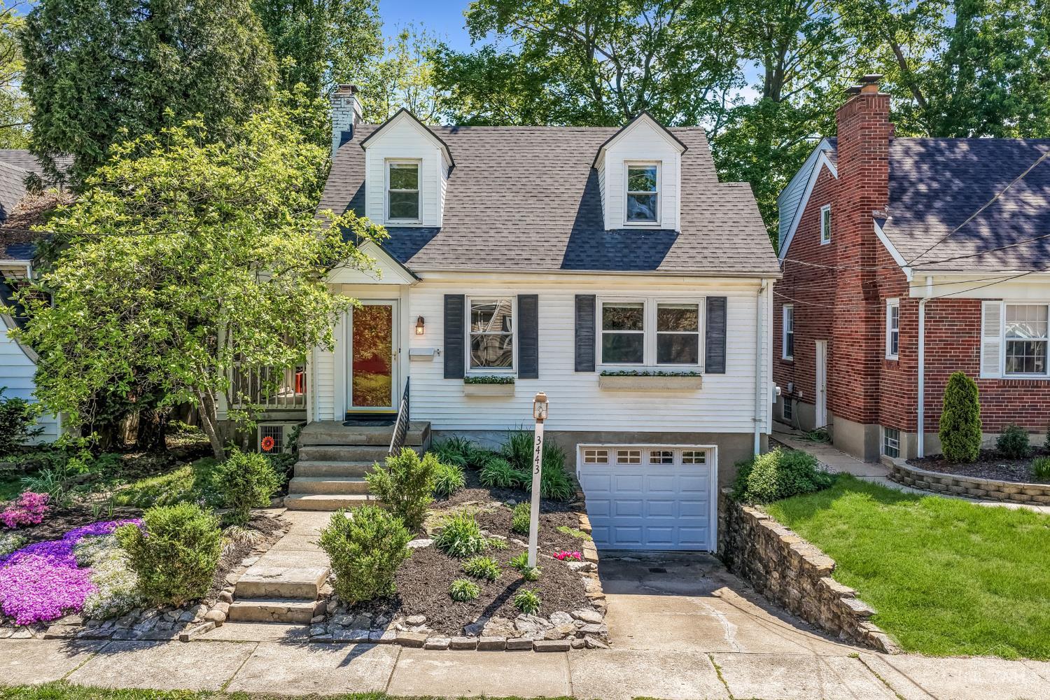 3443 Oakview Place