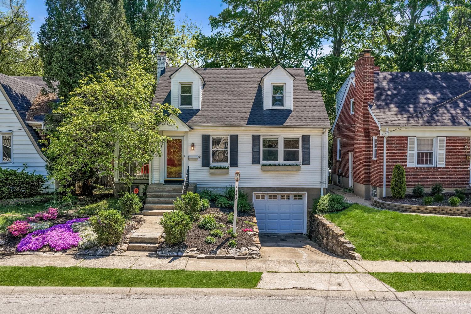 3443 Oakview Place