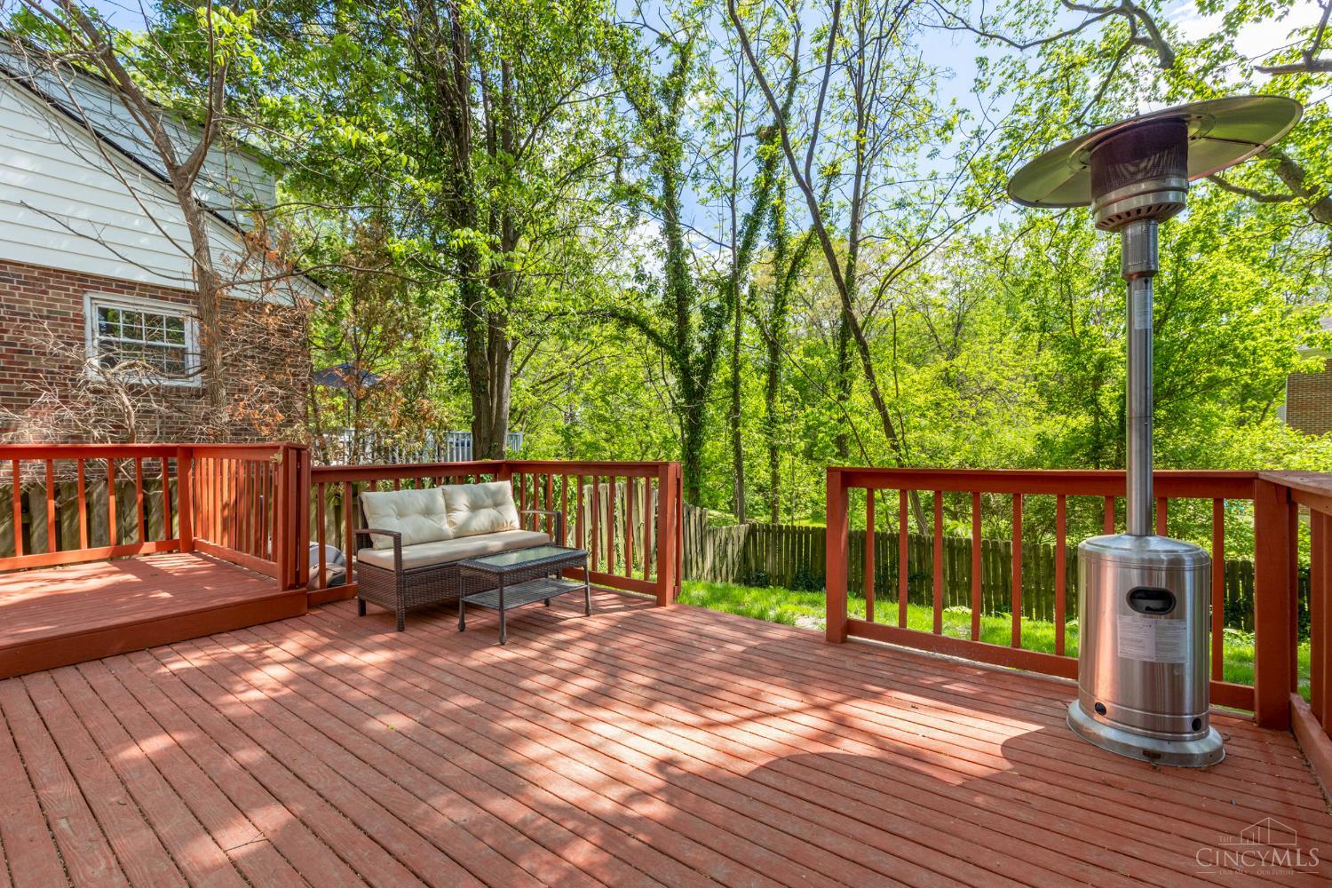 3443 Oakview Place