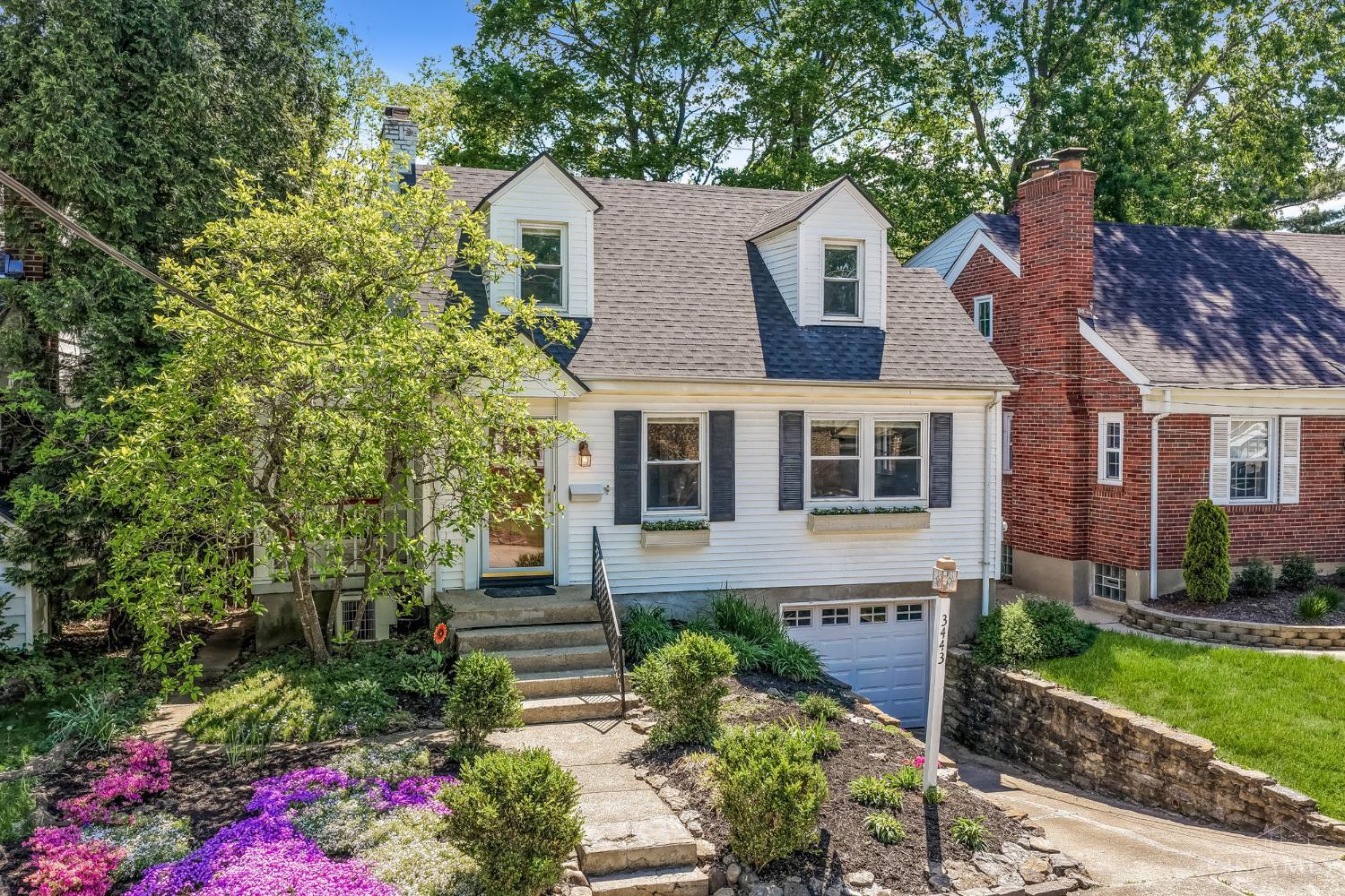 3443 Oakview Place