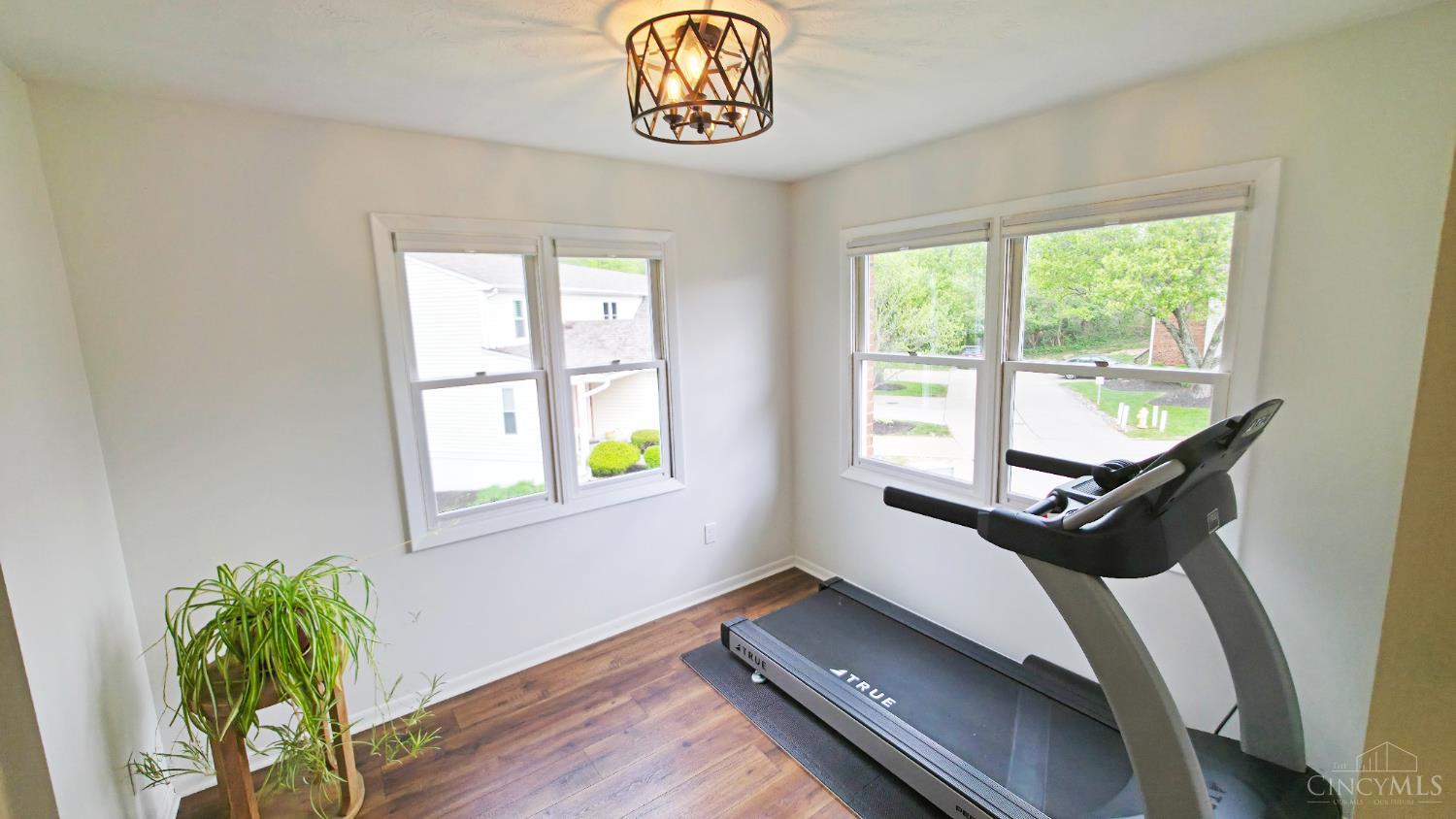 1287 Ebenezer Road 56