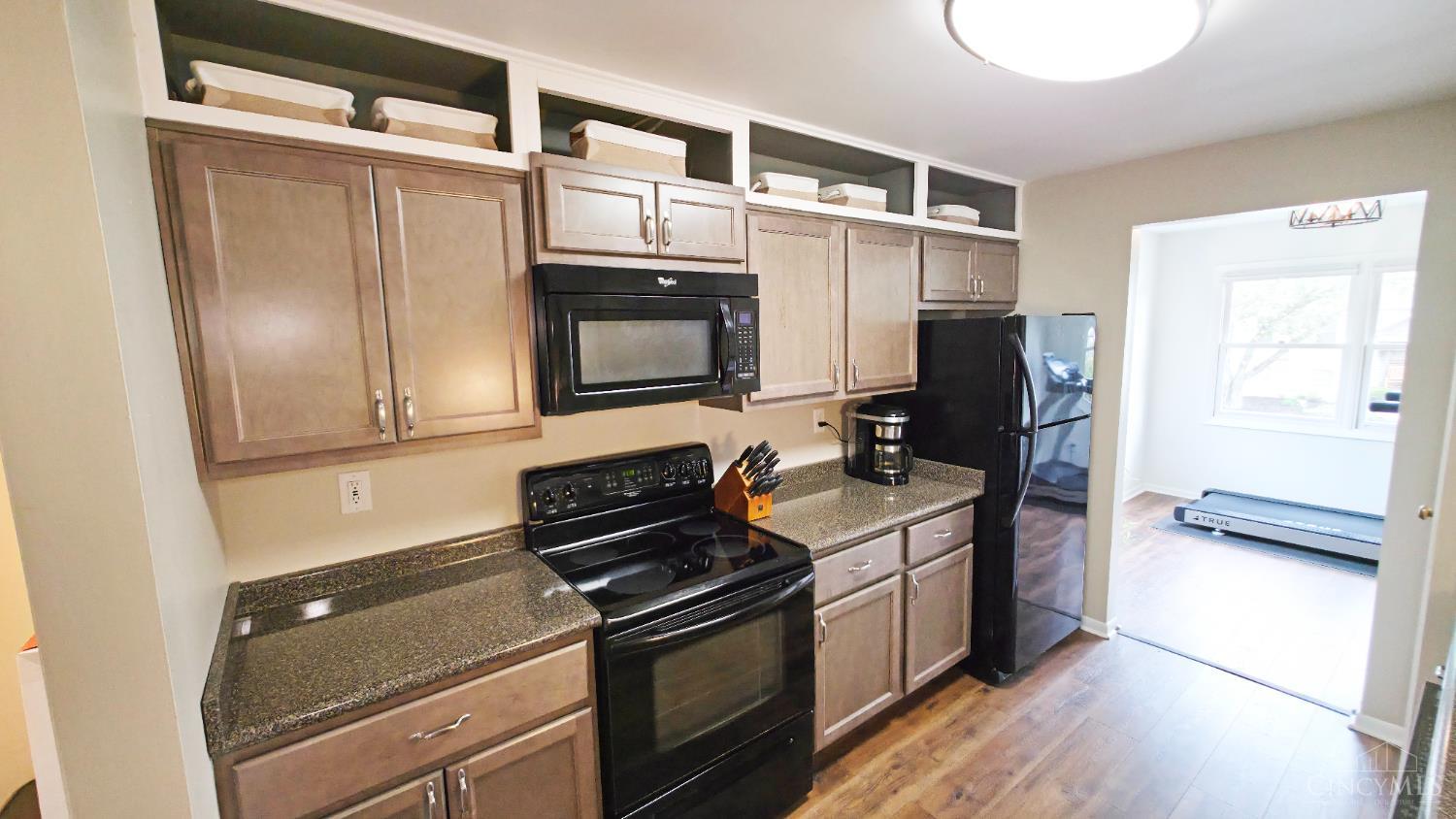 1287 Ebenezer Road 56