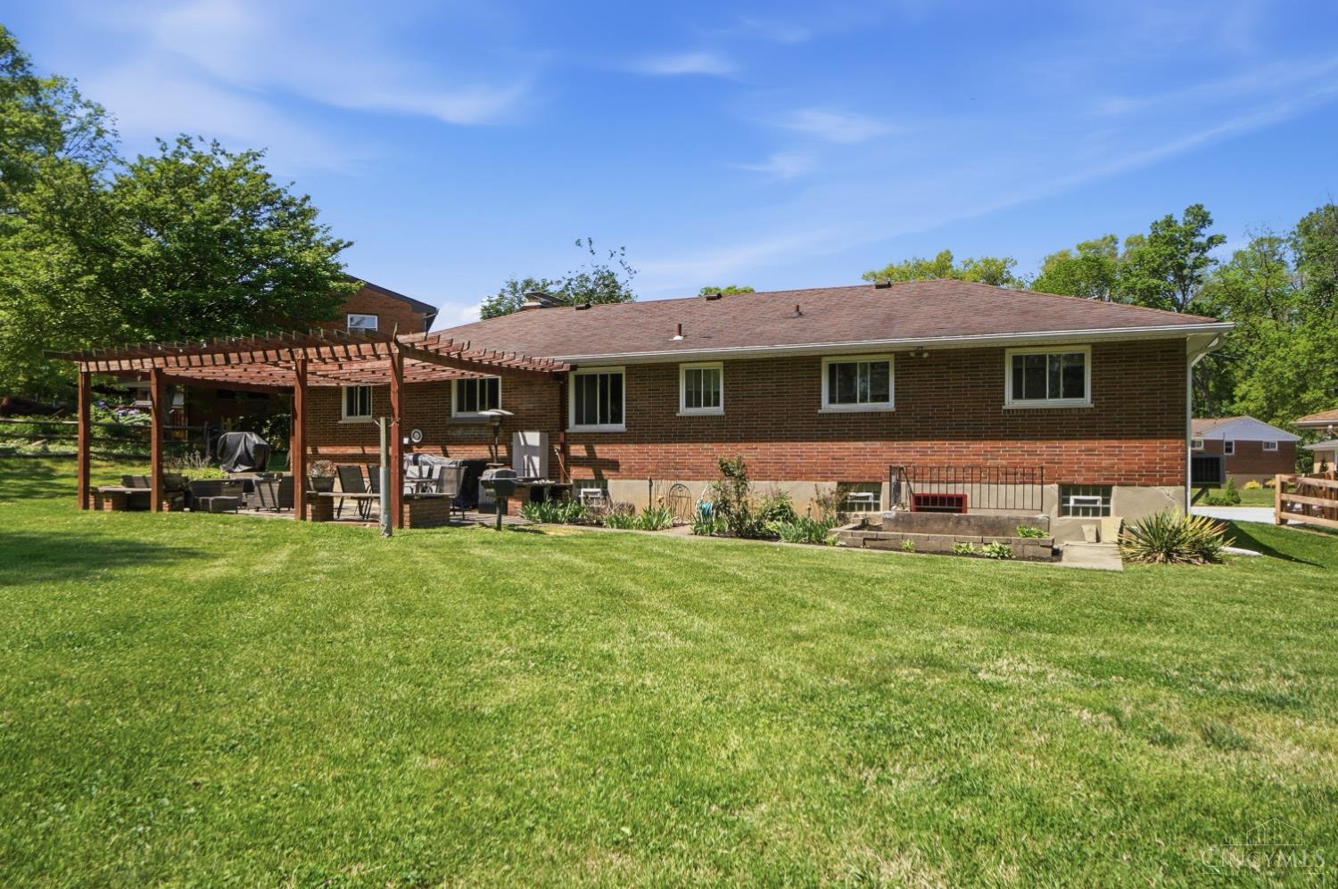 5655 Midforest Lane