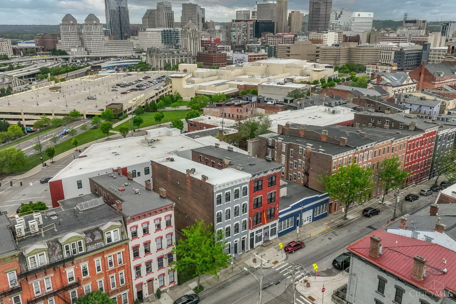 551 E Thirteenth Street 4