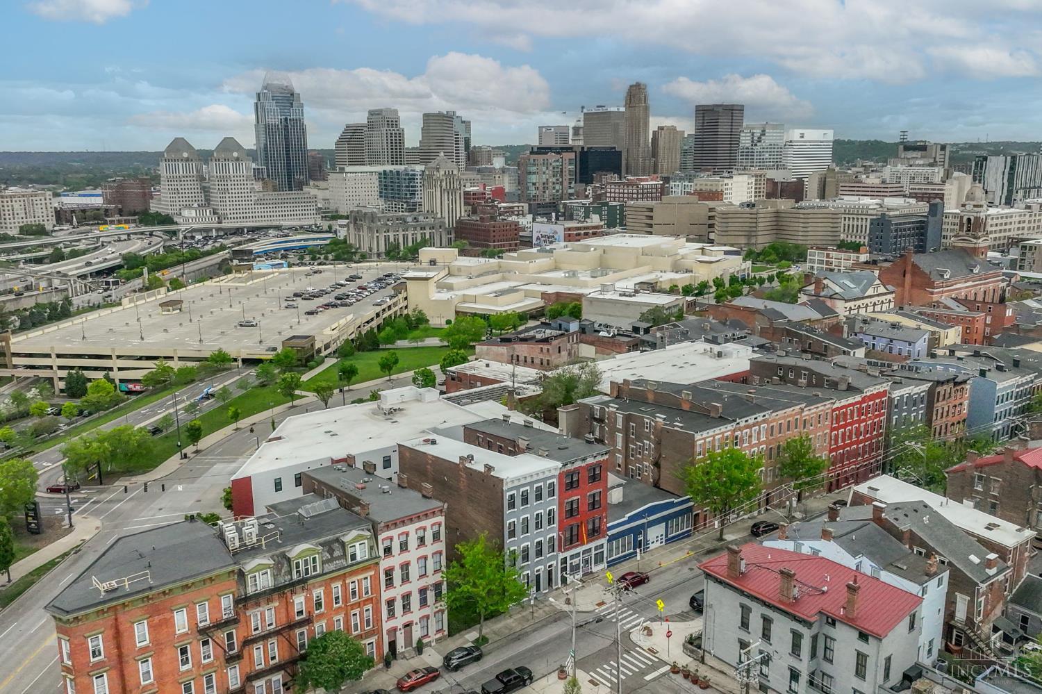 551 E Thirteenth Street 4