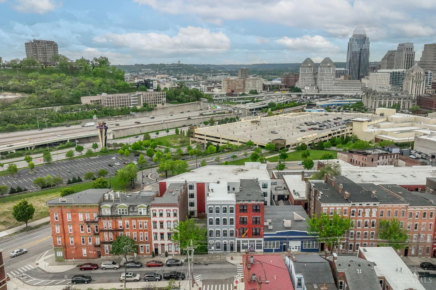 551 E Thirteenth Street 4