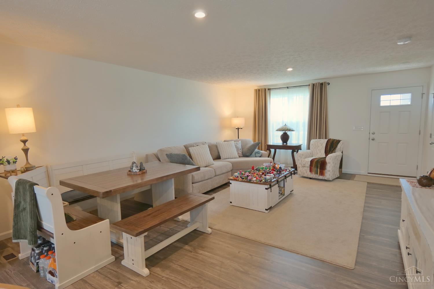 8889 Williamson Circle