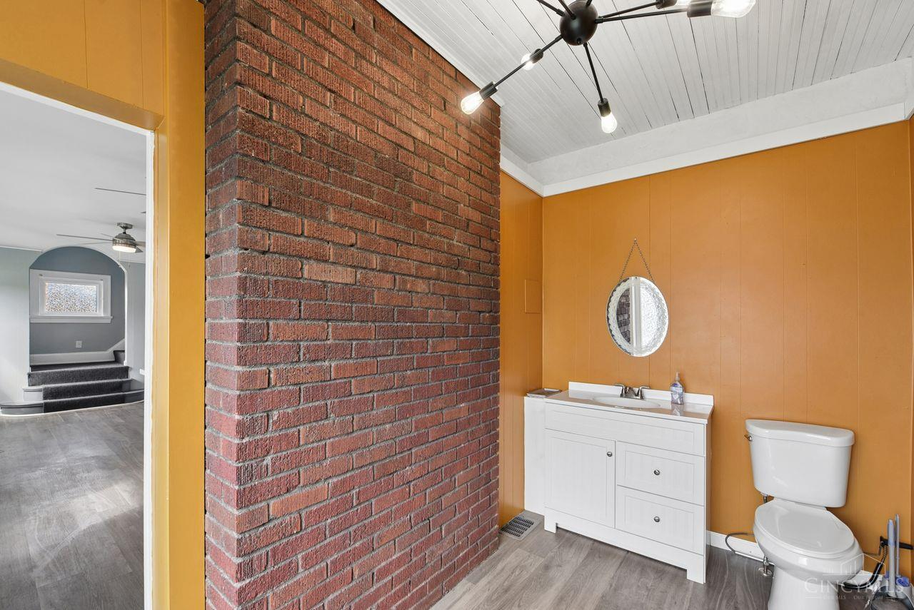 6839 Montgomery Road