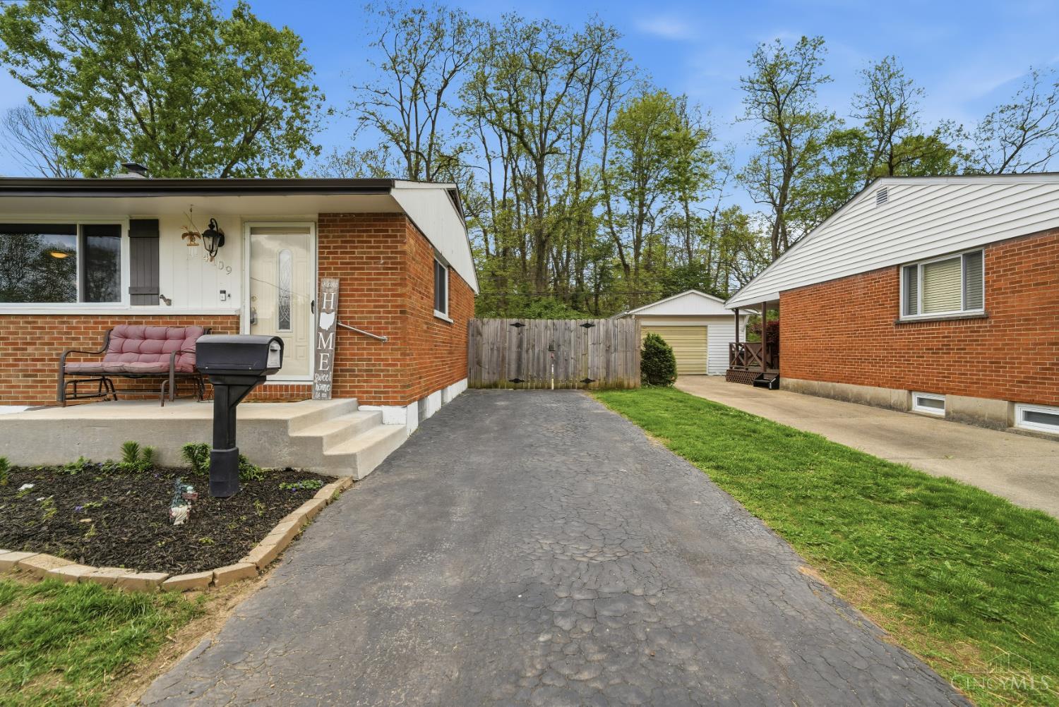 4109 Hammond Boulevard