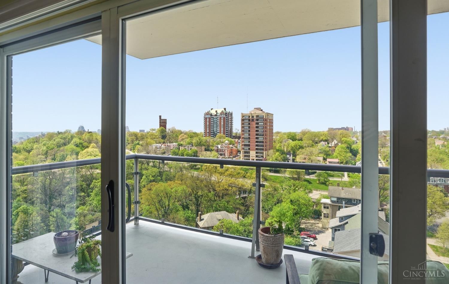 2200 Victory Parkway 1604