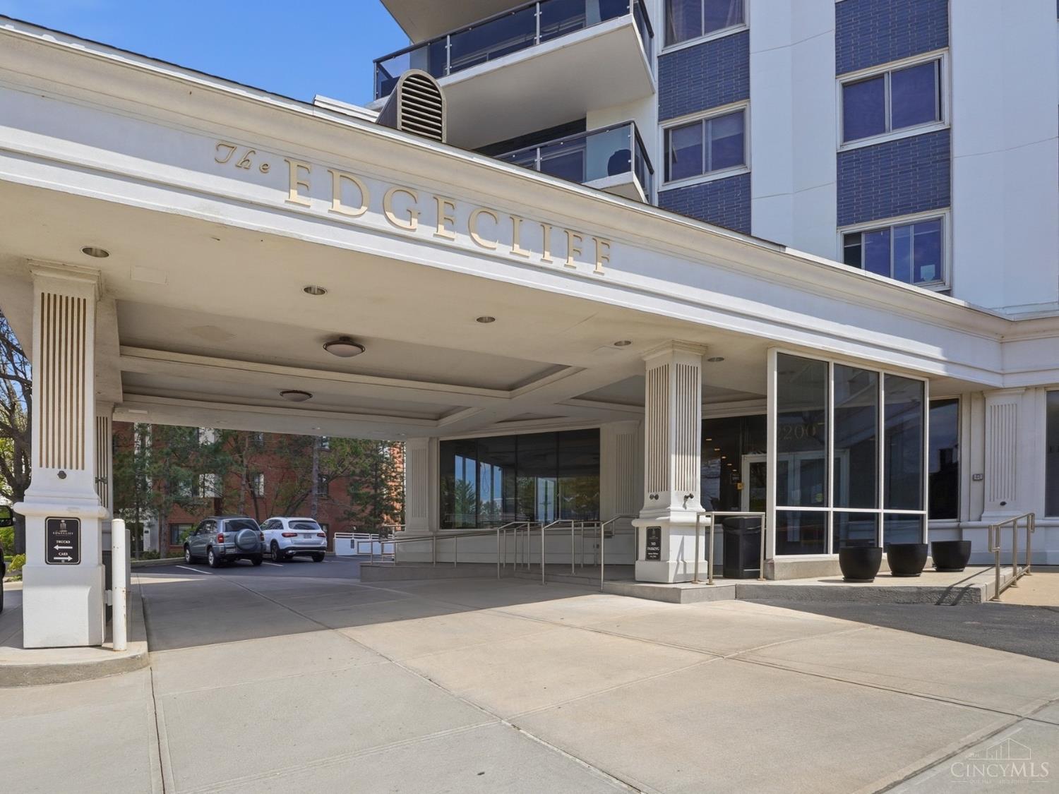 2200 Victory Parkway 1604