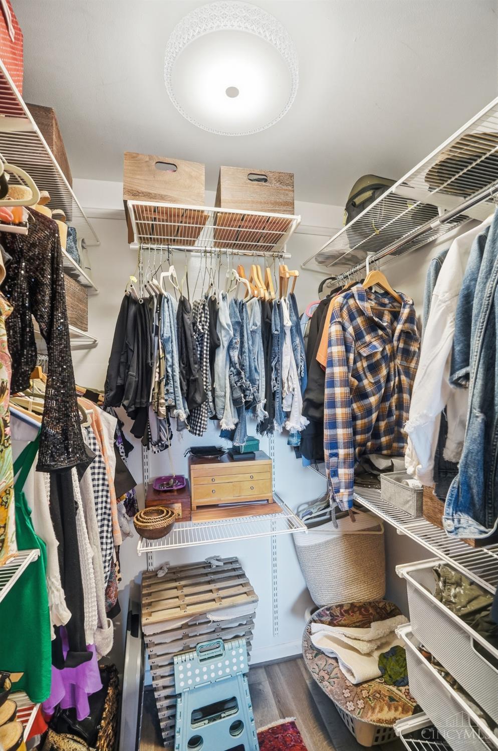 2200 Victory Parkway 1604