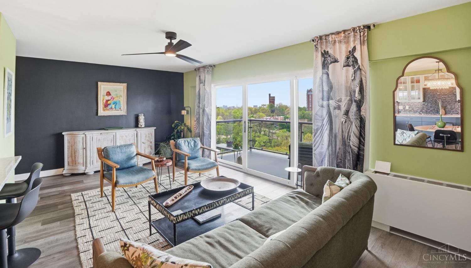 2200 Victory Parkway 1604