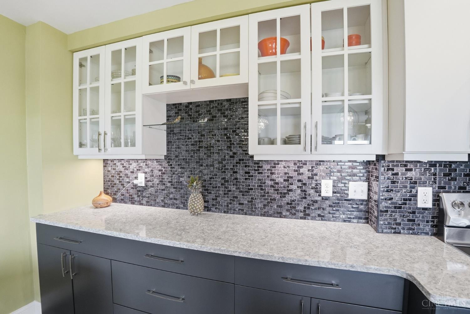 2200 Victory Parkway 1604