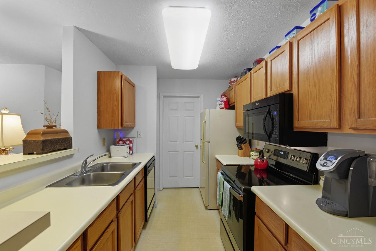 12041 Carrington Lane 103