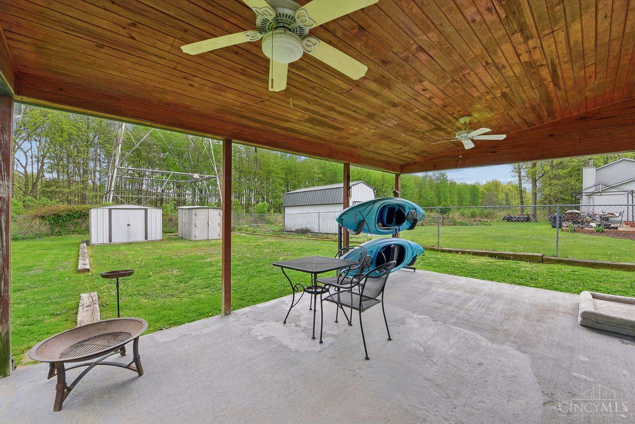 5881 Wade Road