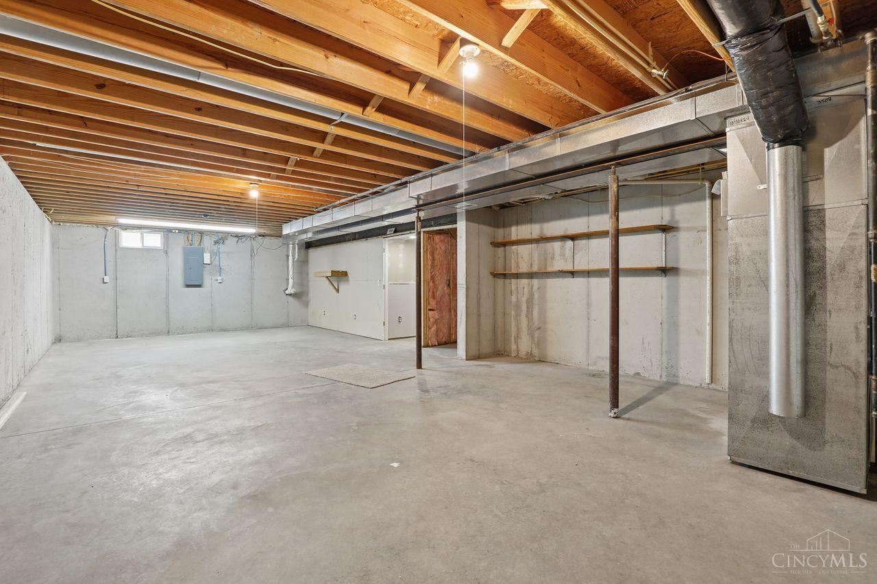 14 Hummingbird Way