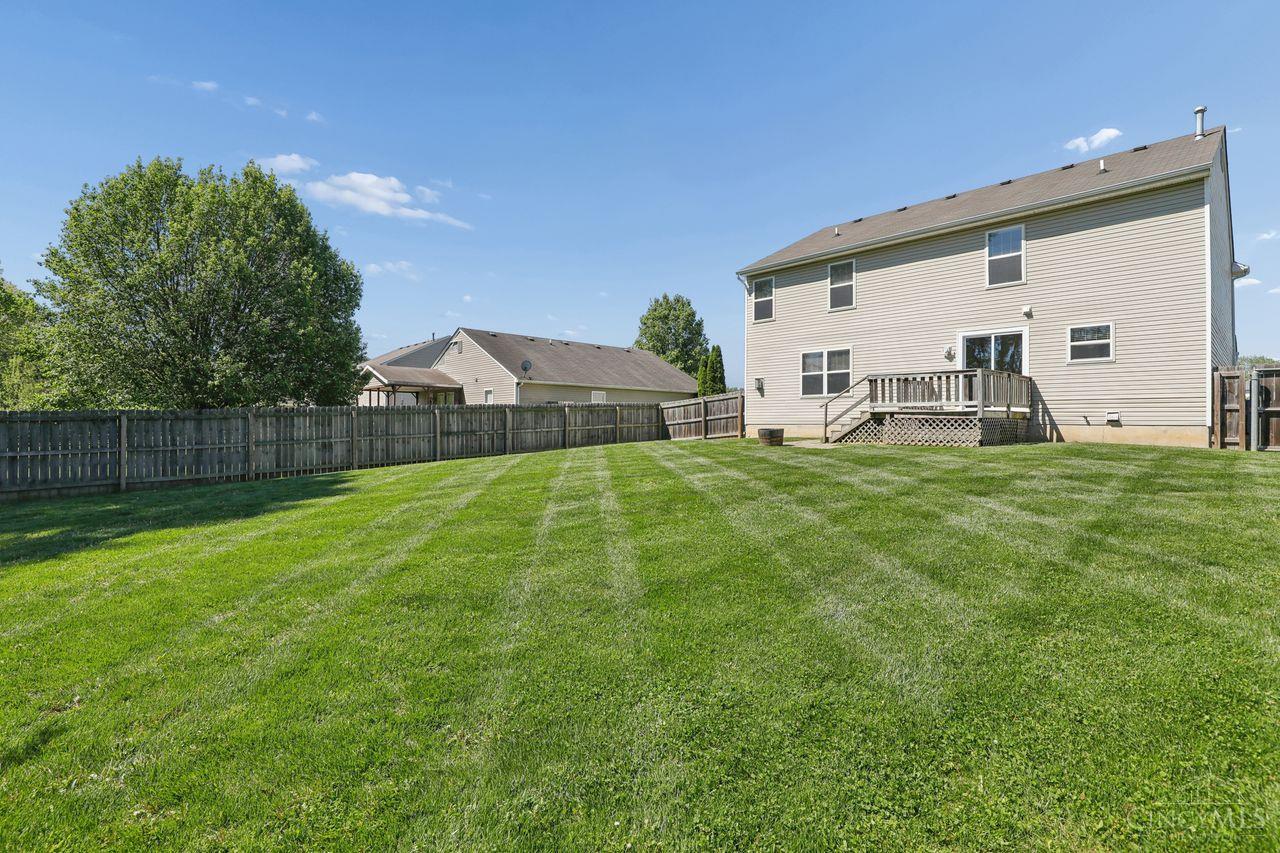 14 Hummingbird Way