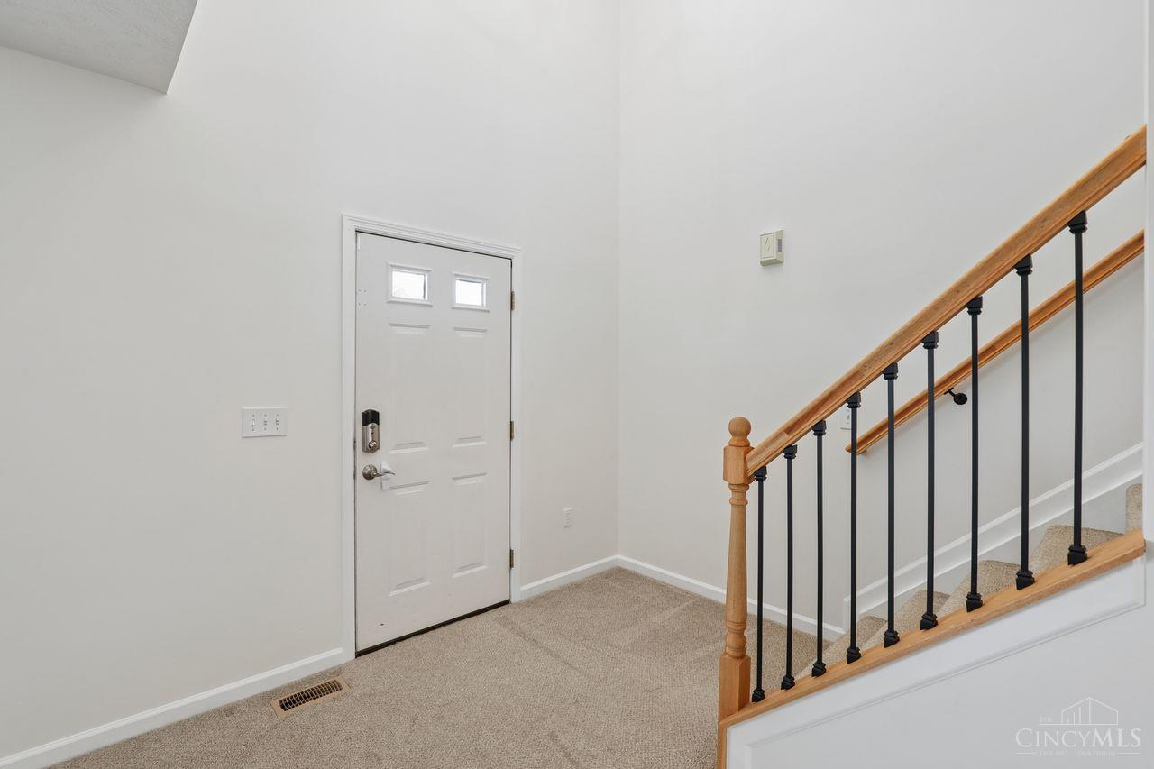 14 Hummingbird Way