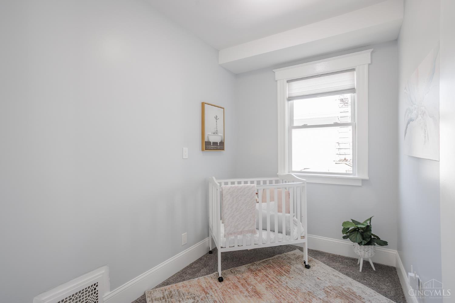 2431 Robertson
