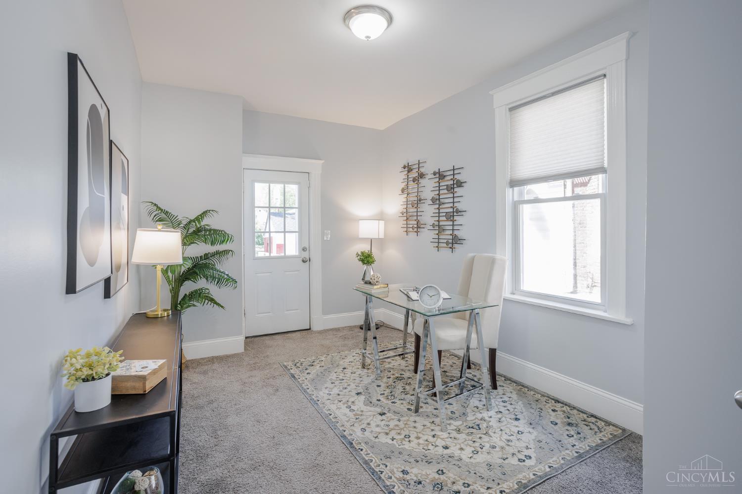 2431 Robertson