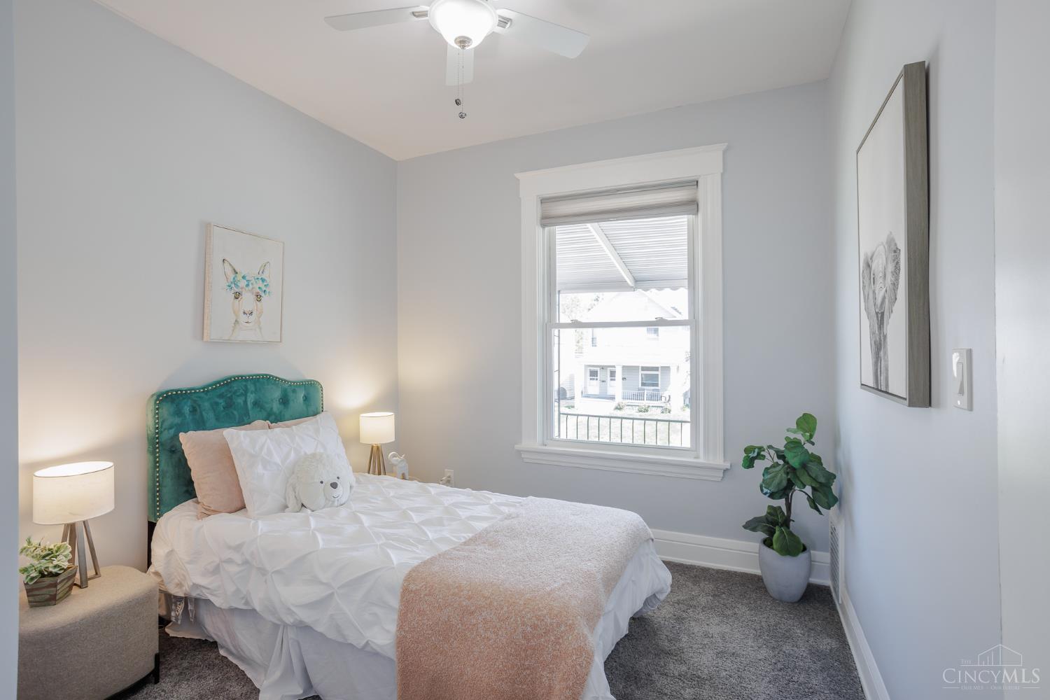 2431 Robertson