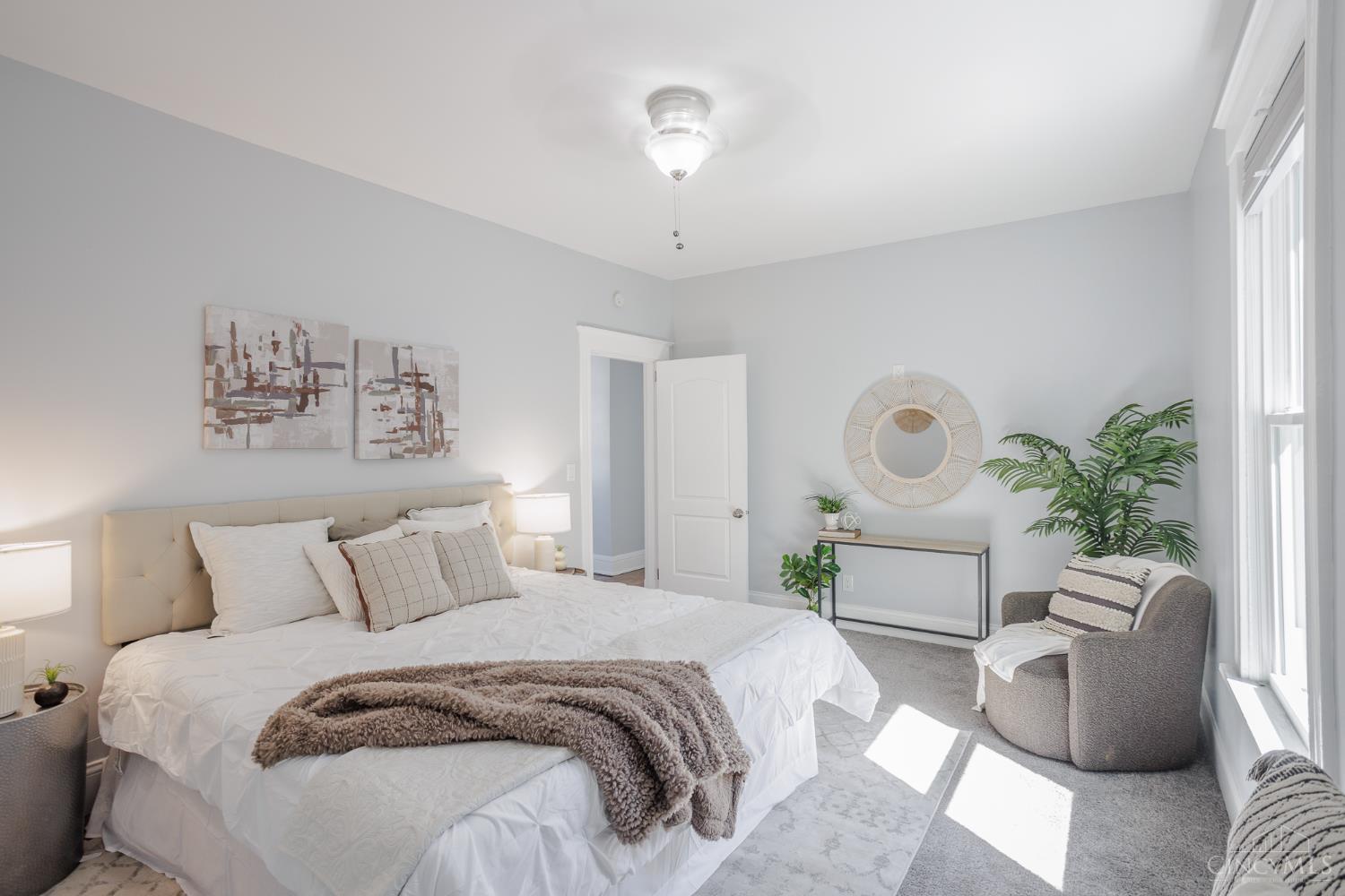 2431 Robertson