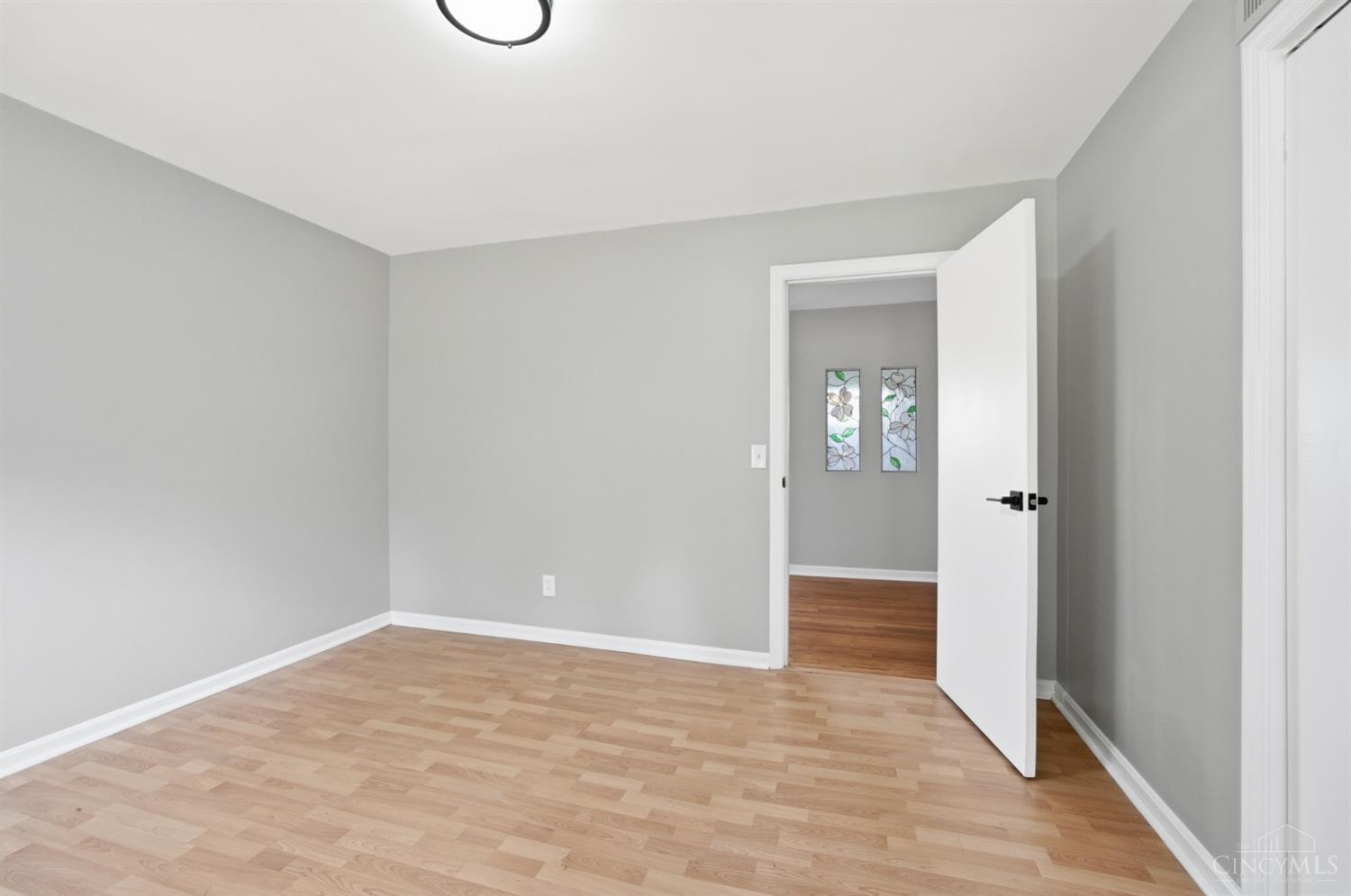 3510 Crestnoll Lane