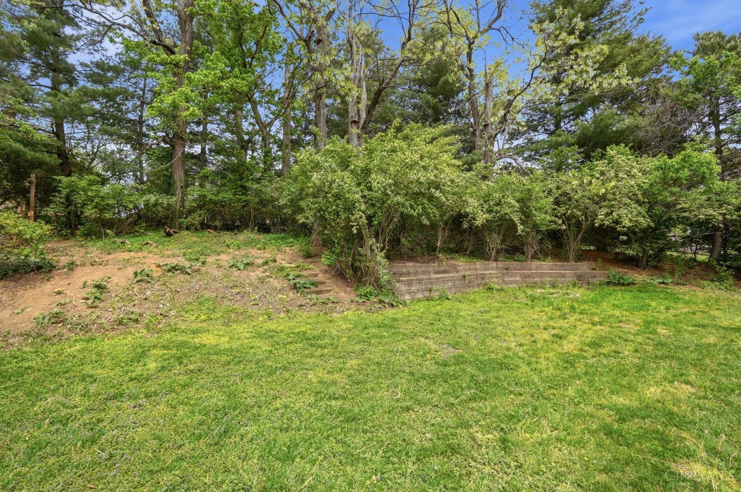 3510 Crestnoll Lane