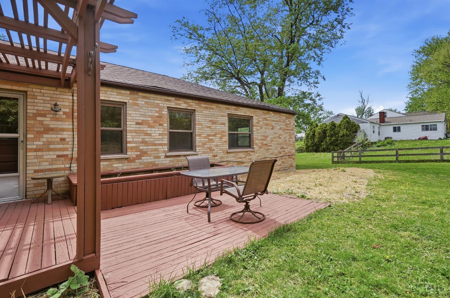 3510 Crestnoll Lane