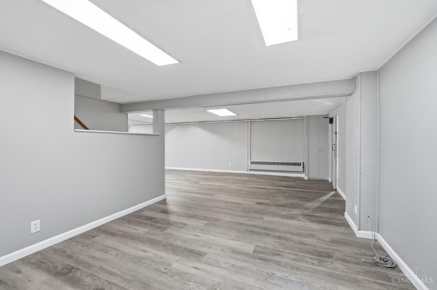 3510 Crestnoll Lane