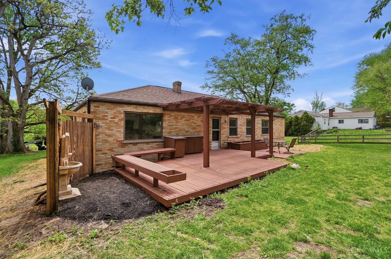 3510 Crestnoll Lane