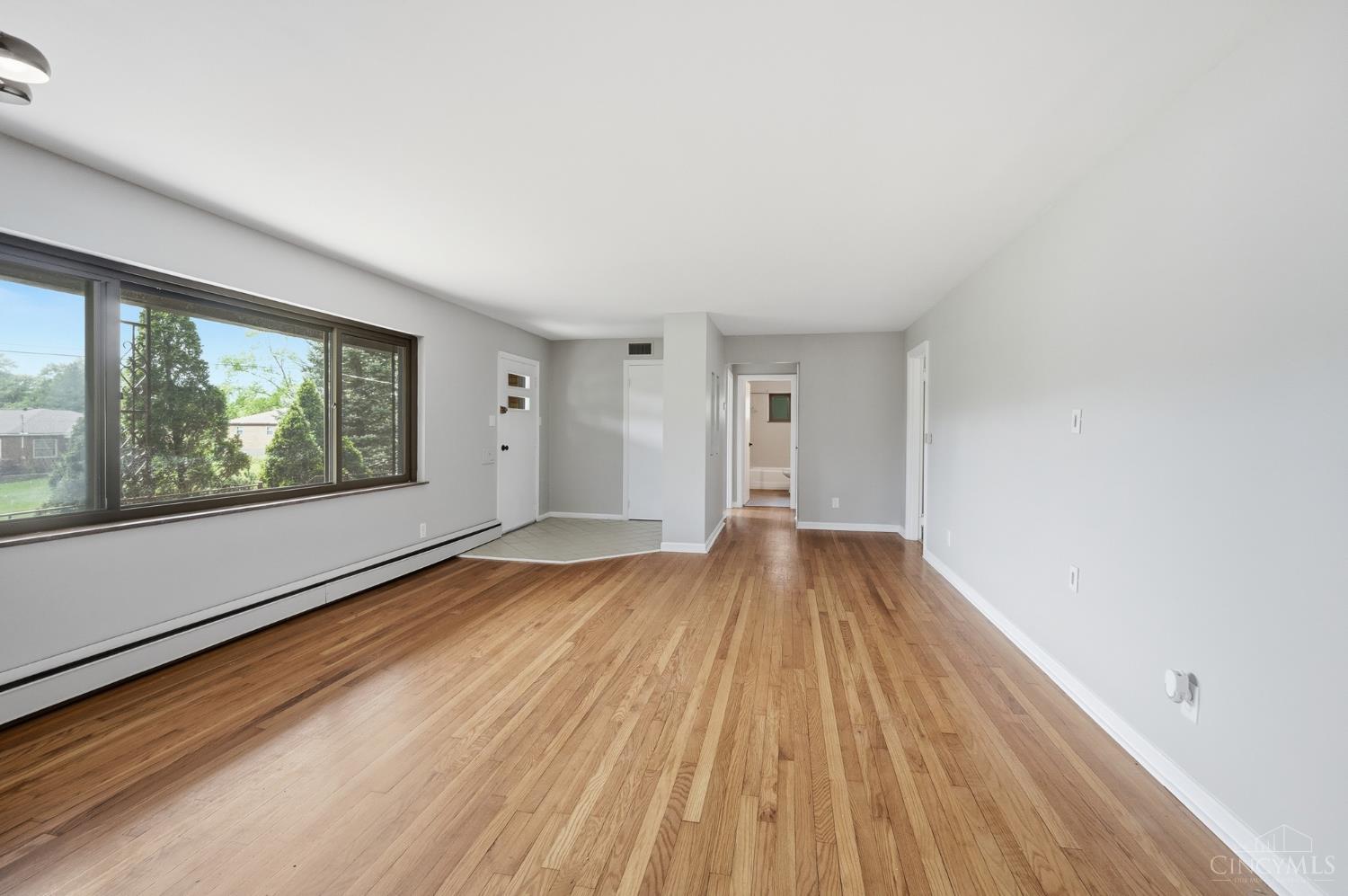 3510 Crestnoll Lane
