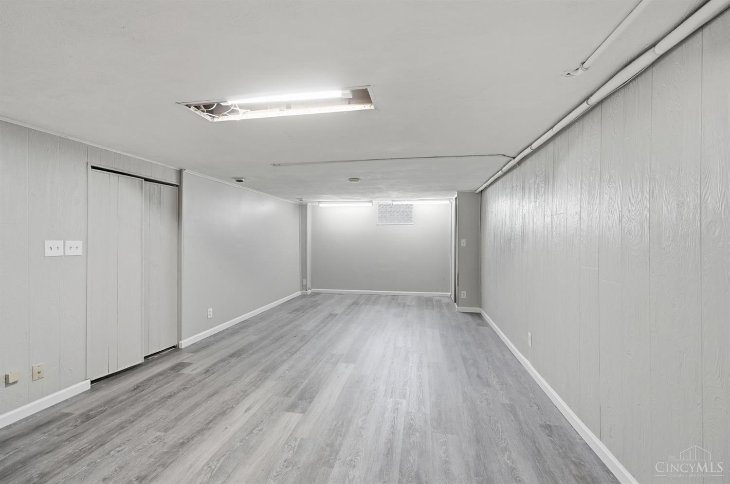 3510 Crestnoll Lane